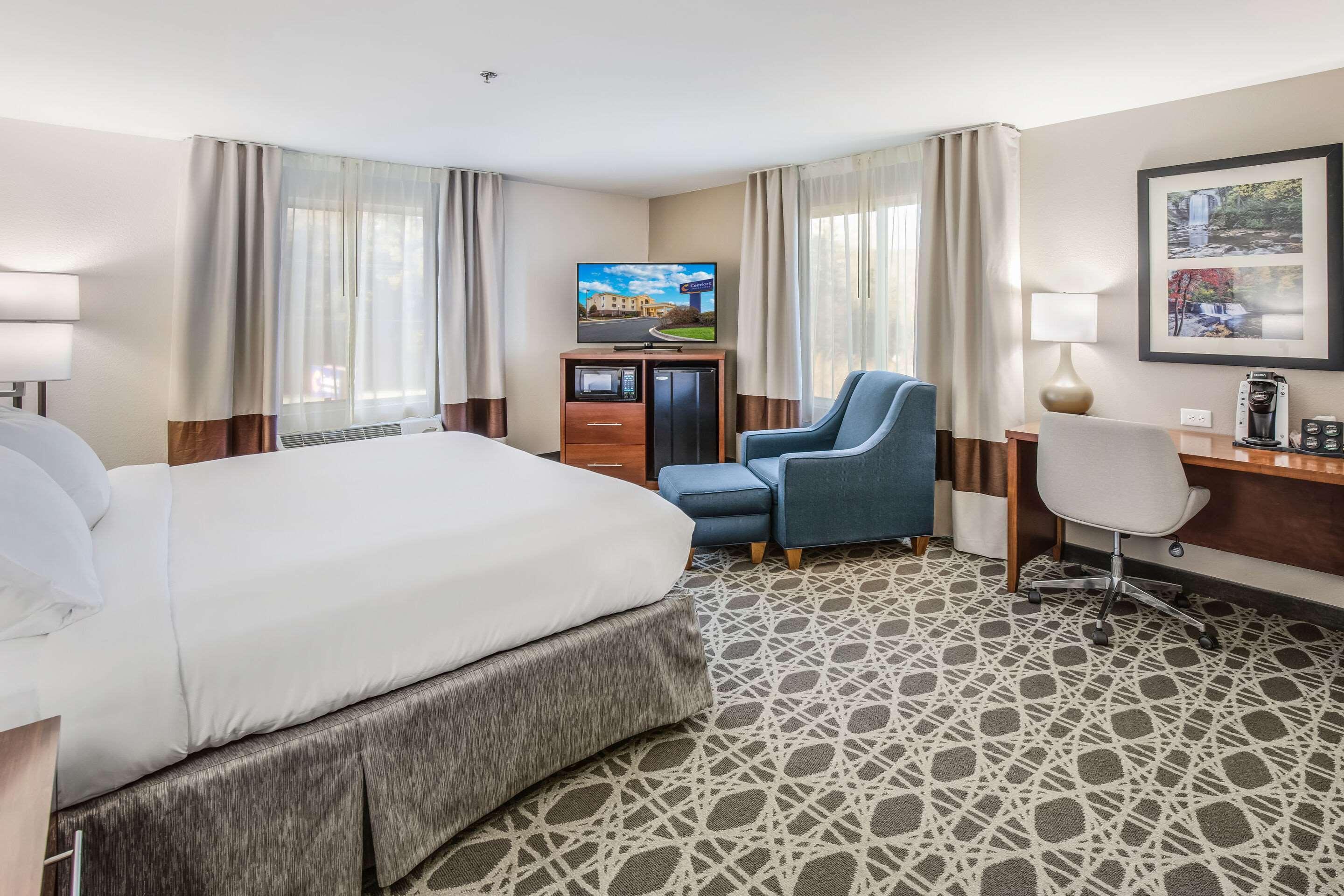 Comfort Inn & Suites Brevard Exteriér fotografie